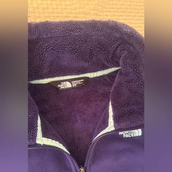 The North Face Fleece Jacket Blue Purple 💜💙 Size Medium - Picture 4 of 12